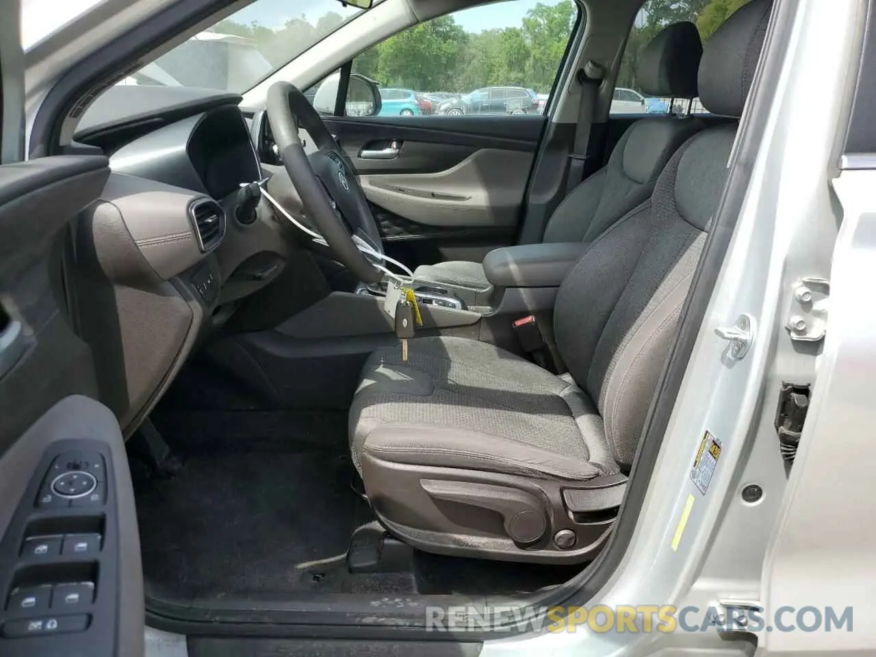 7 Photograph of a damaged car 5NMS23AD5KH119137 HYUNDAI SANTA FE 2019