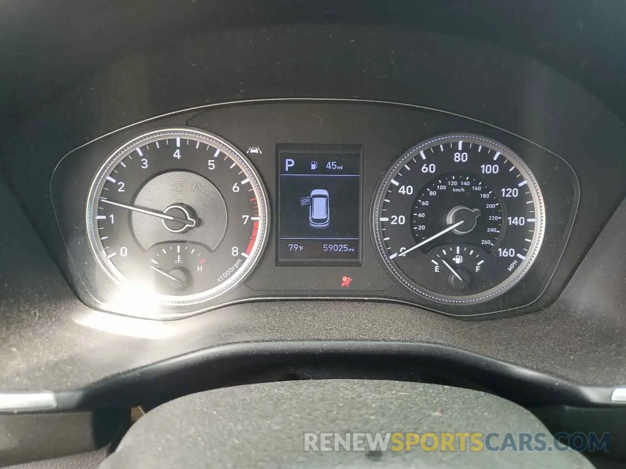 9 Photograph of a damaged car 5NMS23AD5KH128369 HYUNDAI SANTA FE 2019