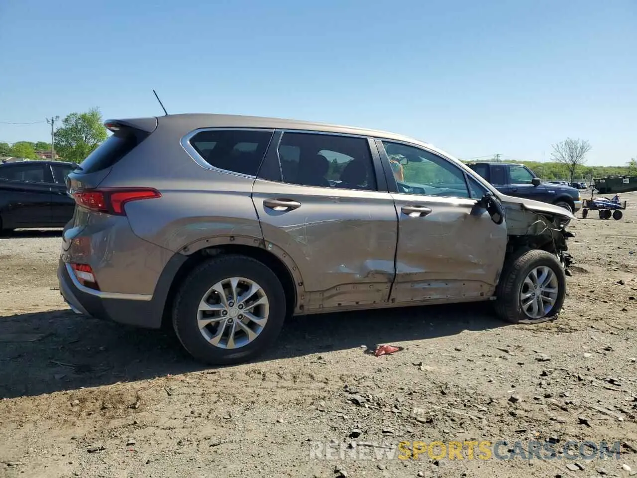3 Photograph of a damaged car 5NMS23AD6KH016499 HYUNDAI SANTA FE 2019