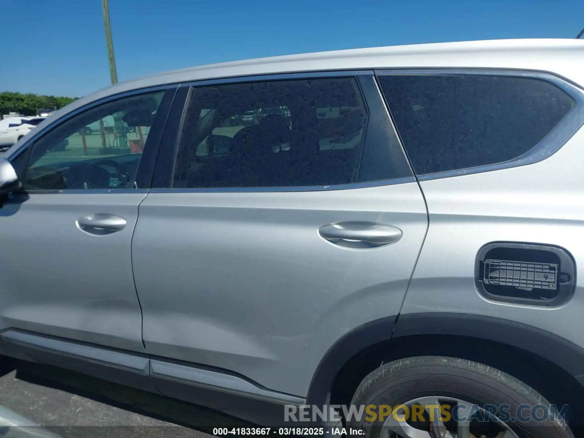 15 Photograph of a damaged car 5NMS23AD6KH085029 HYUNDAI SANTA FE 2019