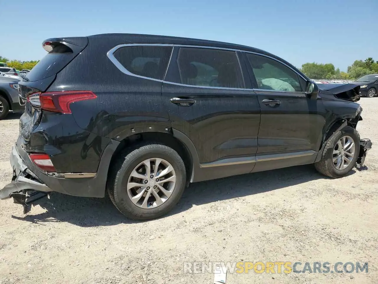 3 Photograph of a damaged car 5NMS23AD7KH008783 HYUNDAI SANTA FE 2019