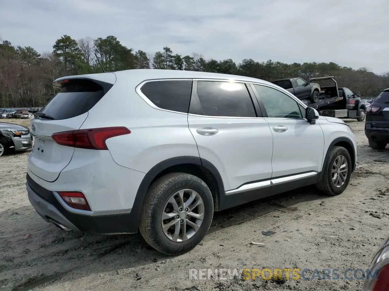 3 Photograph of a damaged car 5NMS23AD7KH077571 HYUNDAI SANTA FE 2019