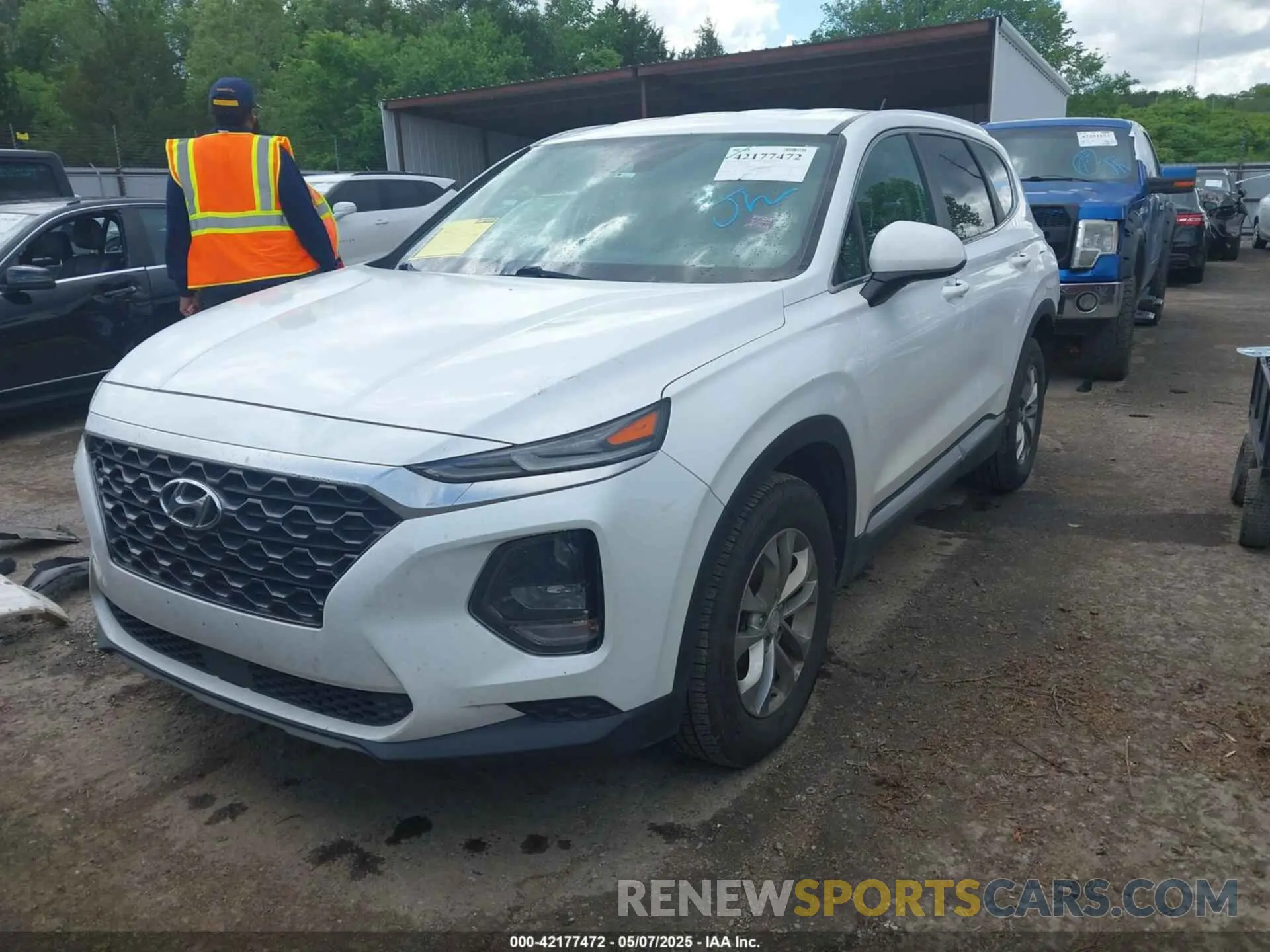 2 Photograph of a damaged car 5NMS23AD7KH110388 HYUNDAI SANTA FE 2019