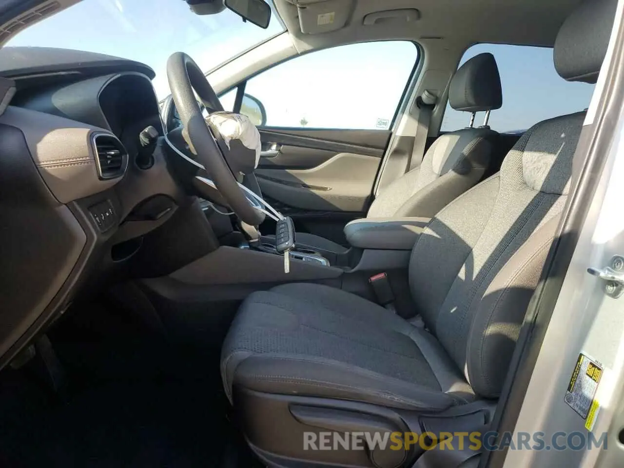 7 Photograph of a damaged car 5NMS23AD8KH016066 HYUNDAI SANTA FE 2019