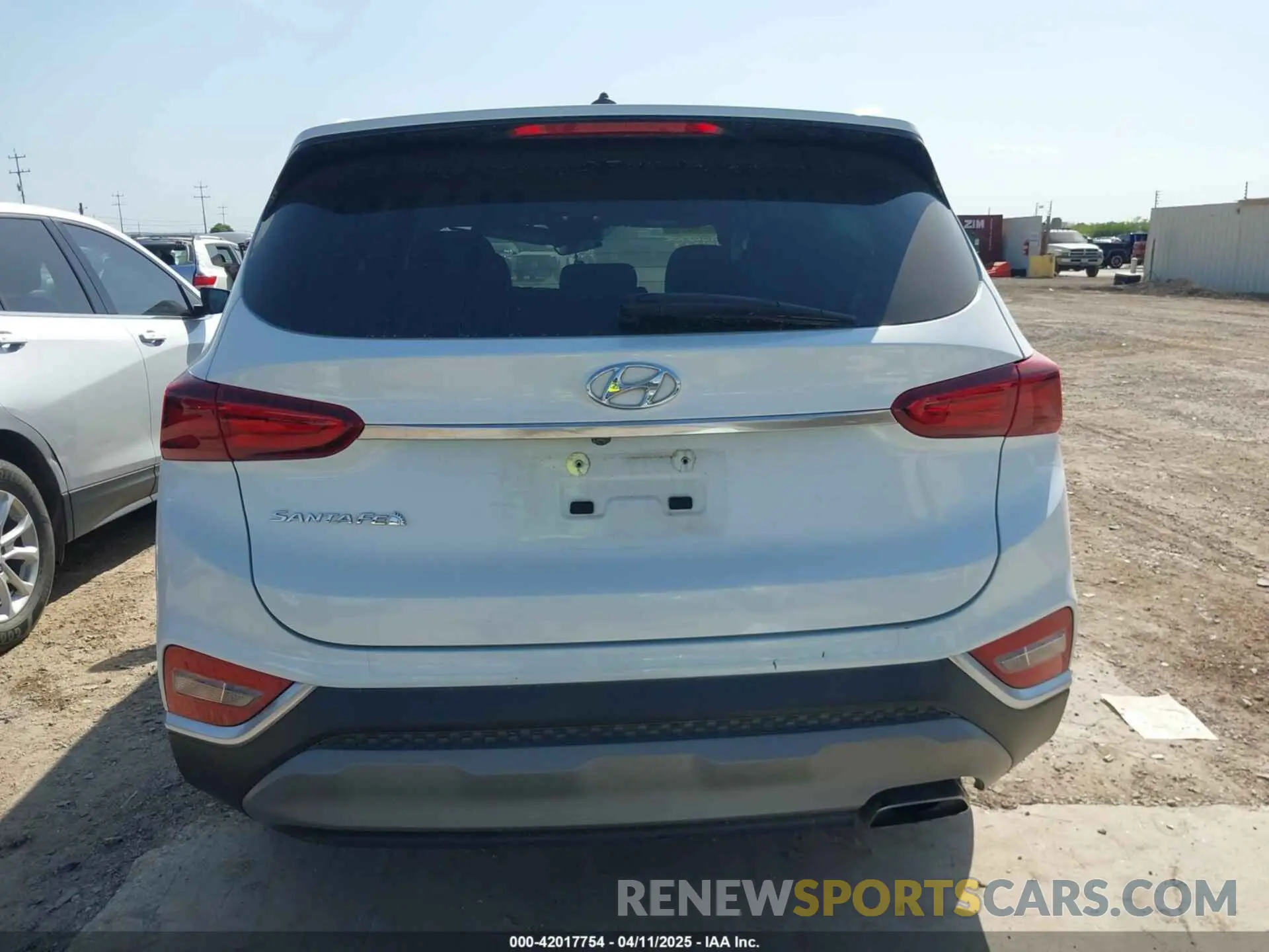 15 Photograph of a damaged car 5NMS23AD8KH051223 HYUNDAI SANTA FE 2019