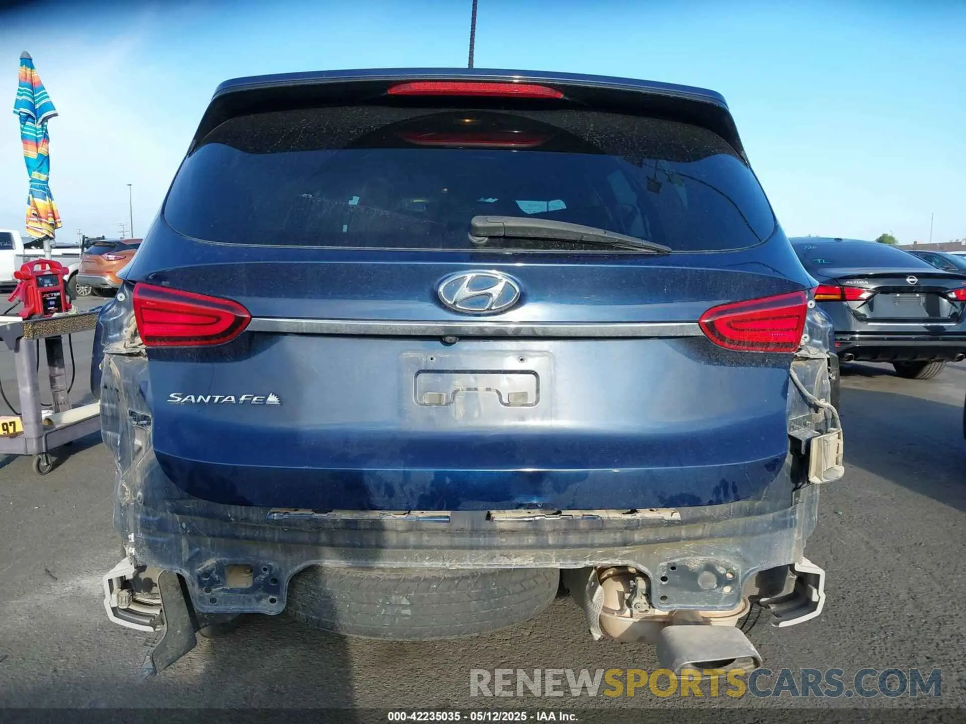 17 Photograph of a damaged car 5NMS23AD8KH096209 HYUNDAI SANTA FE 2019