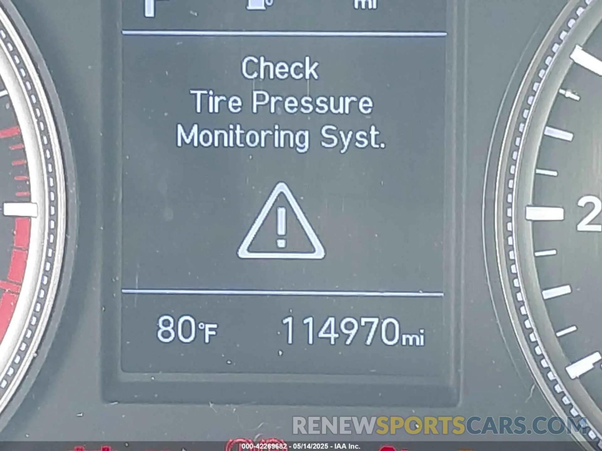 15 Photograph of a damaged car 5NMS23AD8KH102090 HYUNDAI SANTA FE 2019