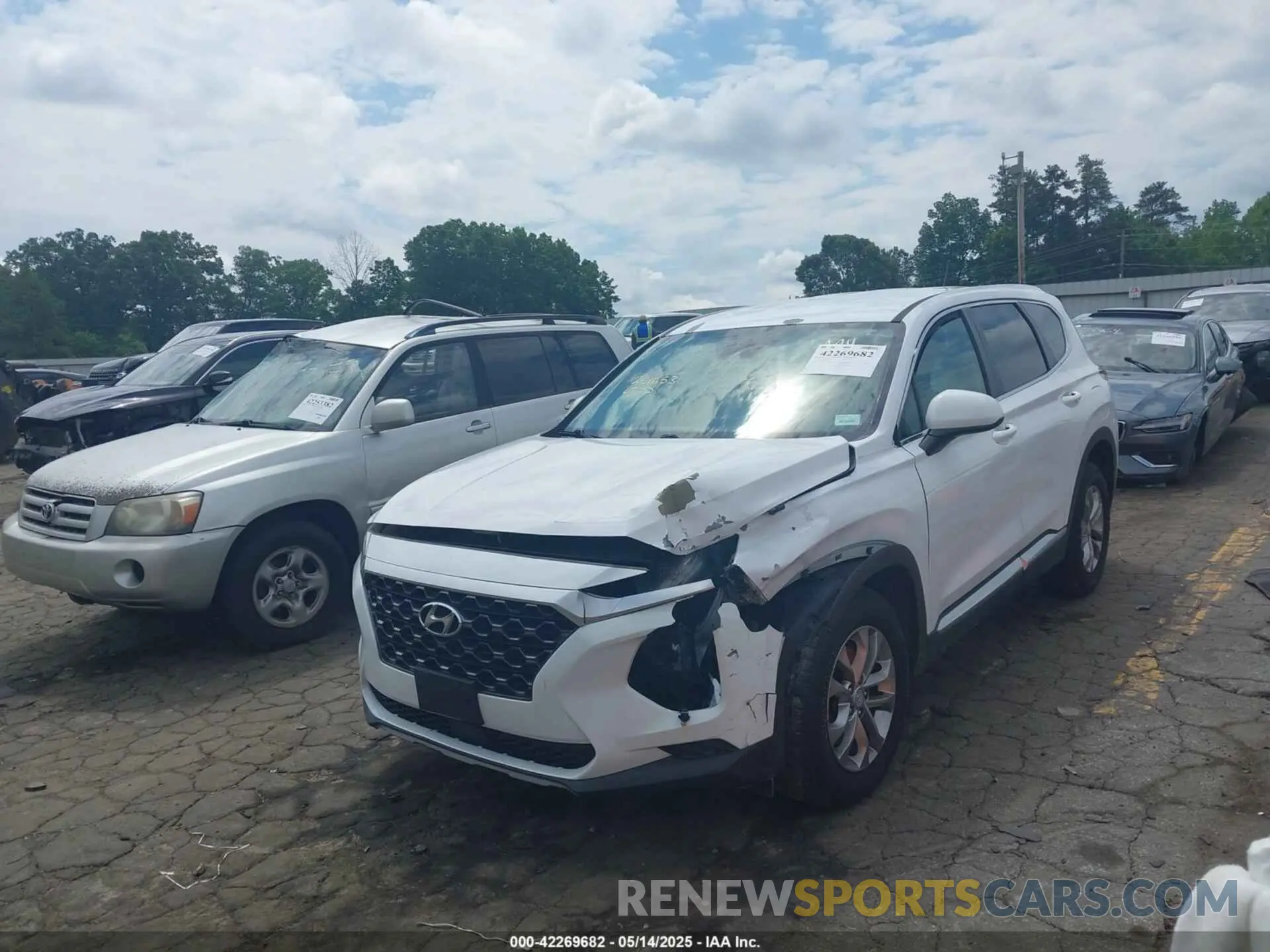 2 Photograph of a damaged car 5NMS23AD8KH102090 HYUNDAI SANTA FE 2019