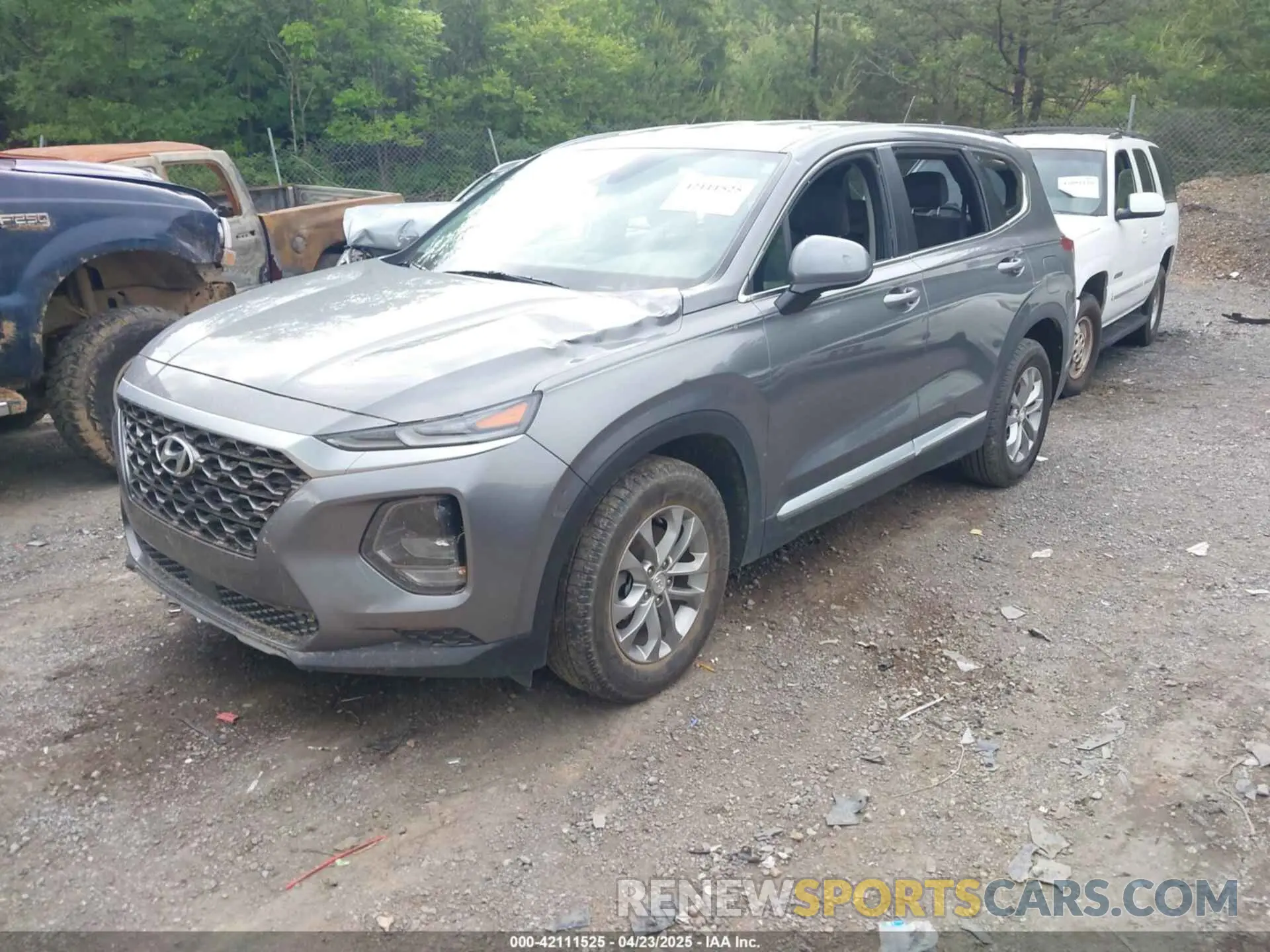 2 Photograph of a damaged car 5NMS23AD8KH126387 HYUNDAI SANTA FE 2019