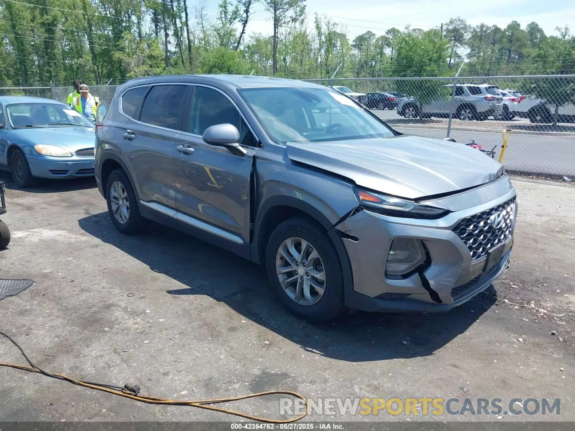 1 Photograph of a damaged car 5NMS23AD9KH085266 HYUNDAI SANTA FE 2019