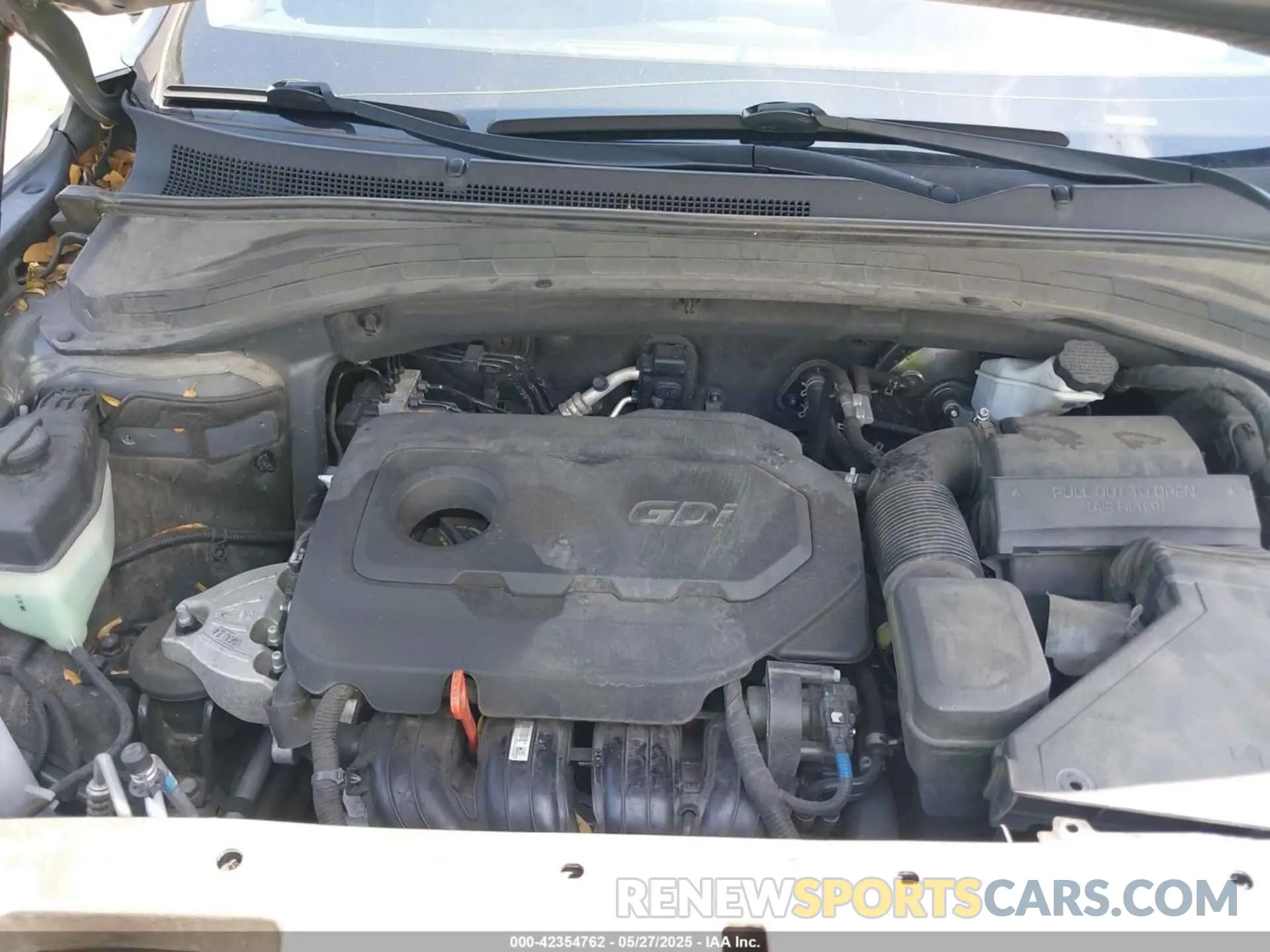 10 Photograph of a damaged car 5NMS23AD9KH085266 HYUNDAI SANTA FE 2019