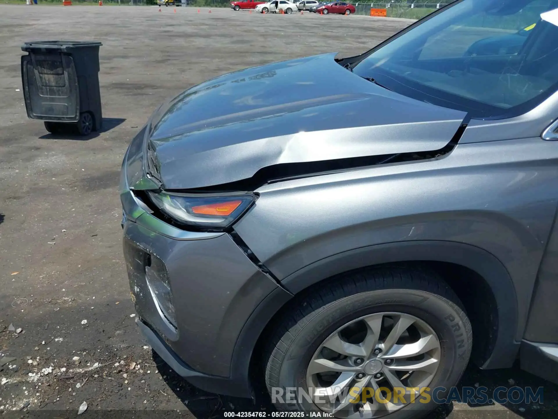 6 Photograph of a damaged car 5NMS23AD9KH085266 HYUNDAI SANTA FE 2019