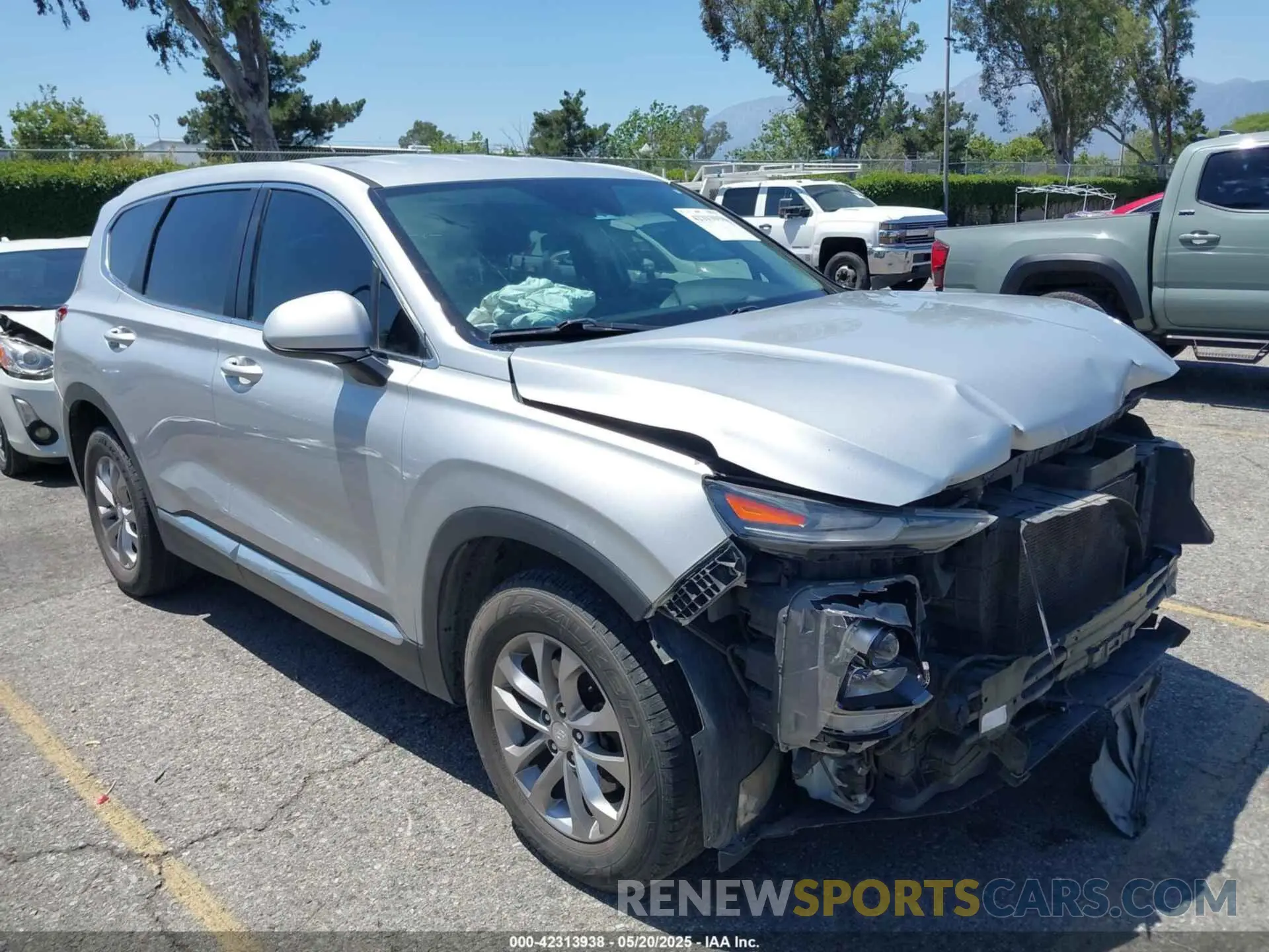 1 Photograph of a damaged car 5NMS23ADXKH000872 HYUNDAI SANTA FE 2019