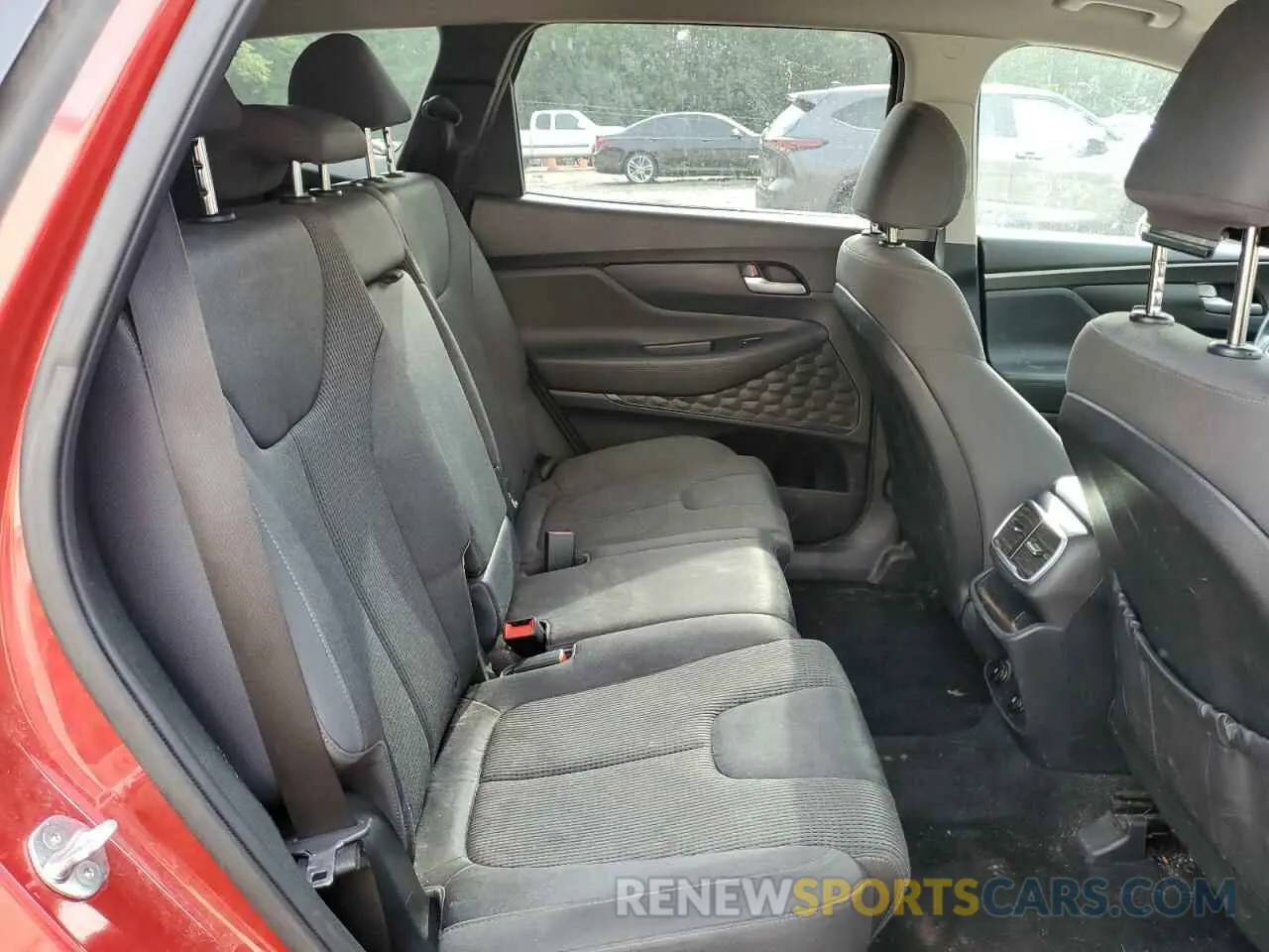 11 Photograph of a damaged car 5NMS23ADXKH009409 HYUNDAI SANTA FE 2019