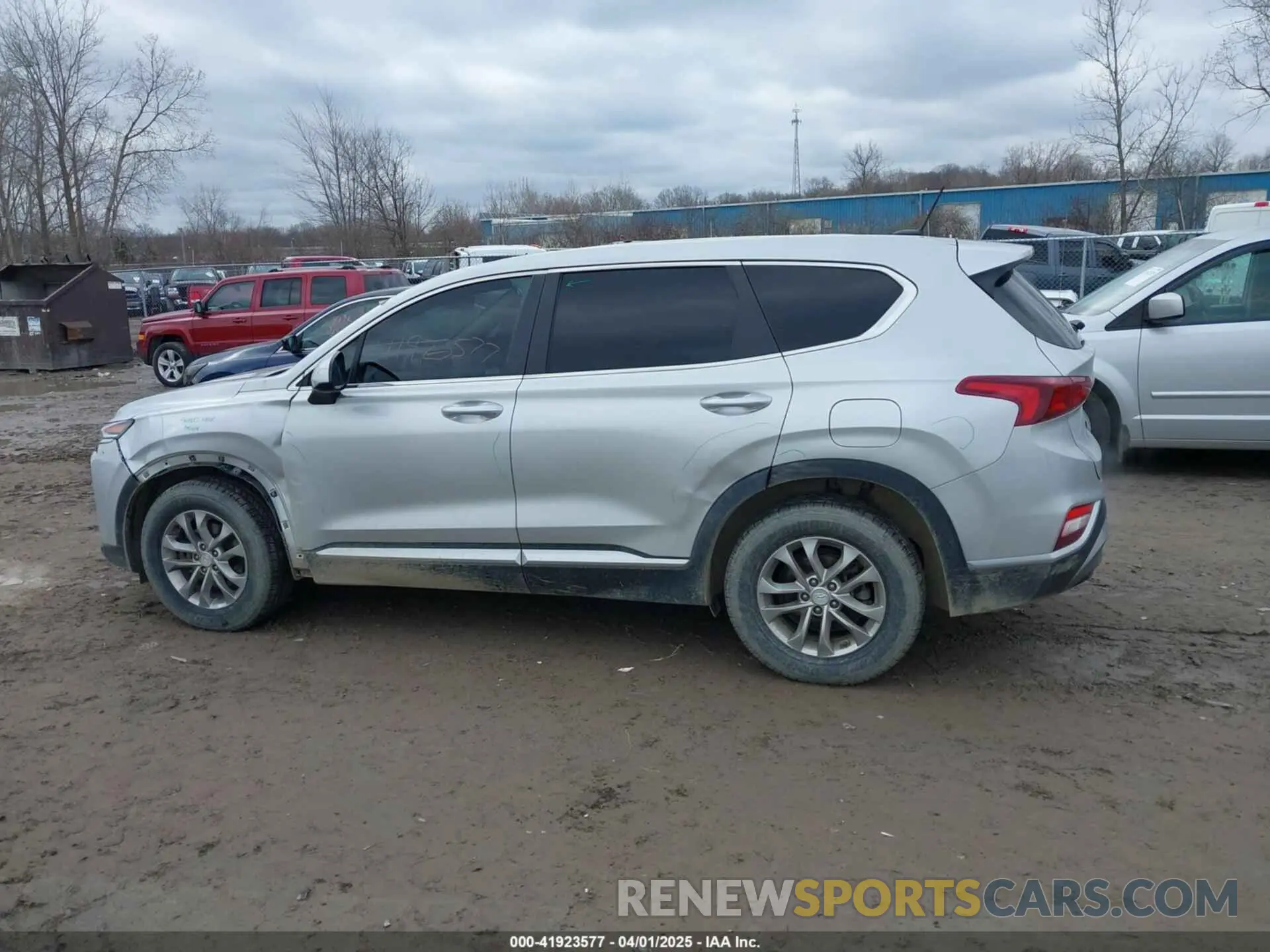 14 Photograph of a damaged car 5NMS2CAD0KH117201 HYUNDAI SANTA FE 2019