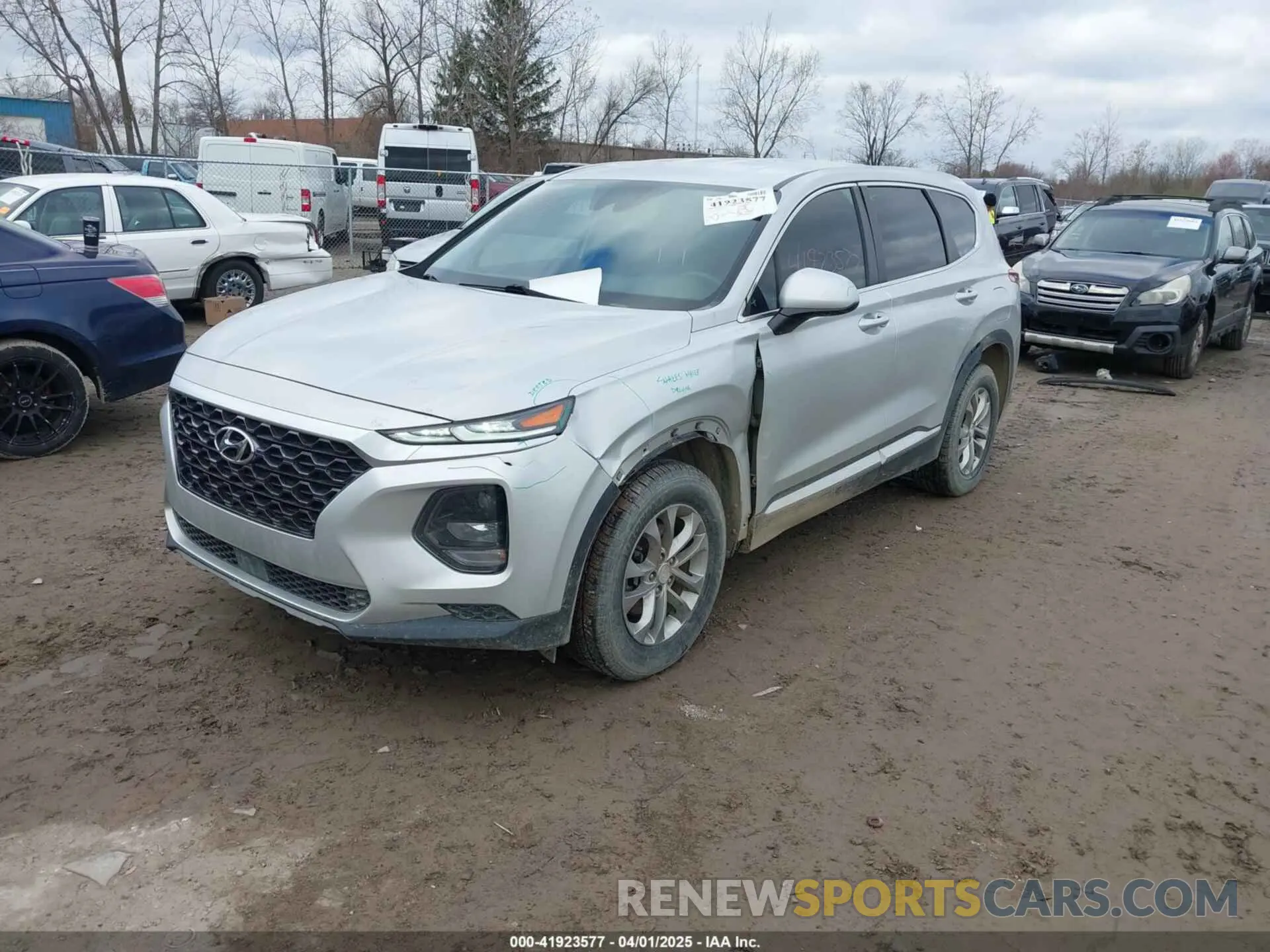 2 Photograph of a damaged car 5NMS2CAD0KH117201 HYUNDAI SANTA FE 2019