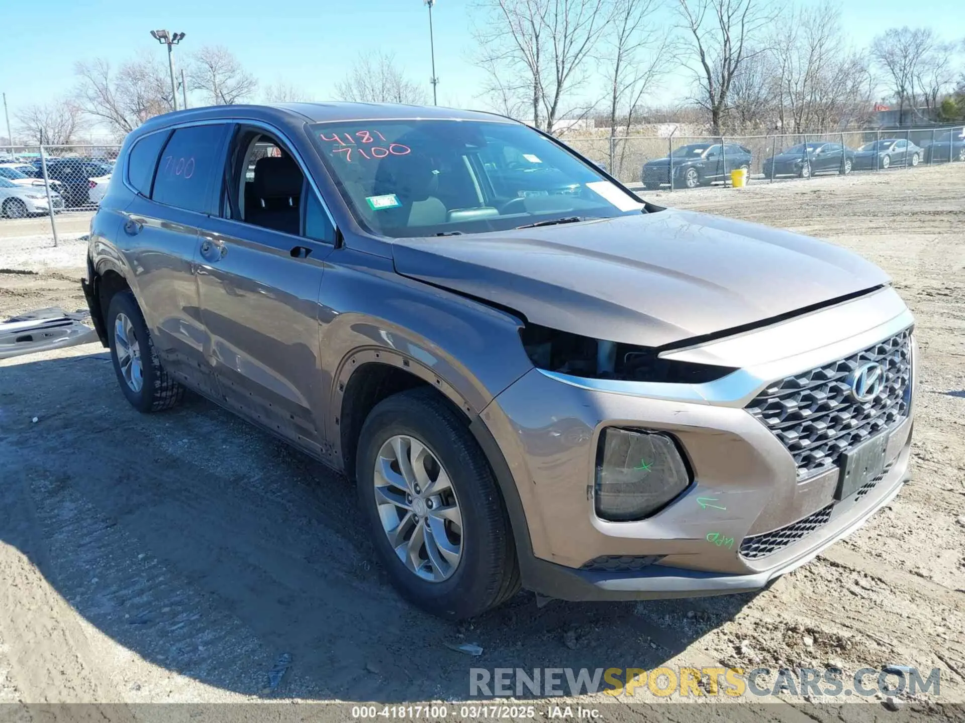 1 Photograph of a damaged car 5NMS2CAD0KH117649 HYUNDAI SANTA FE 2019