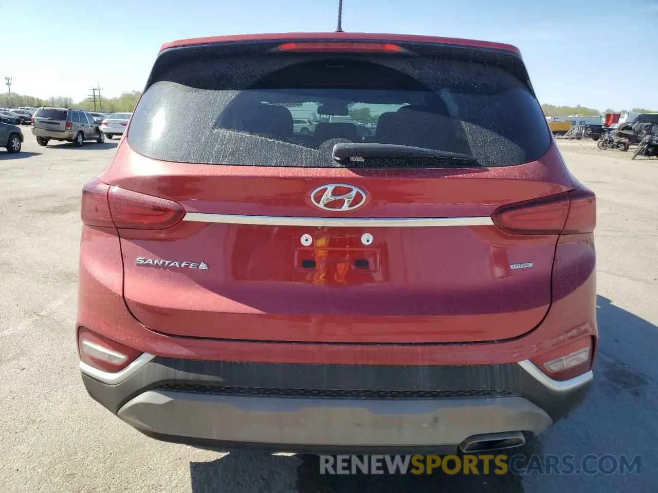 6 Photograph of a damaged car 5NMS2CAD1KH032125 HYUNDAI SANTA FE 2019