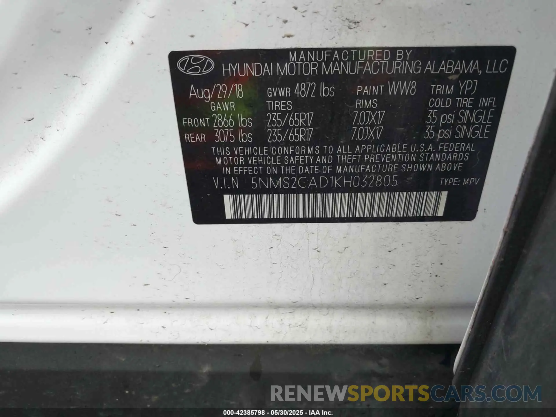 9 Photograph of a damaged car 5NMS2CAD1KH032805 HYUNDAI SANTA FE 2019