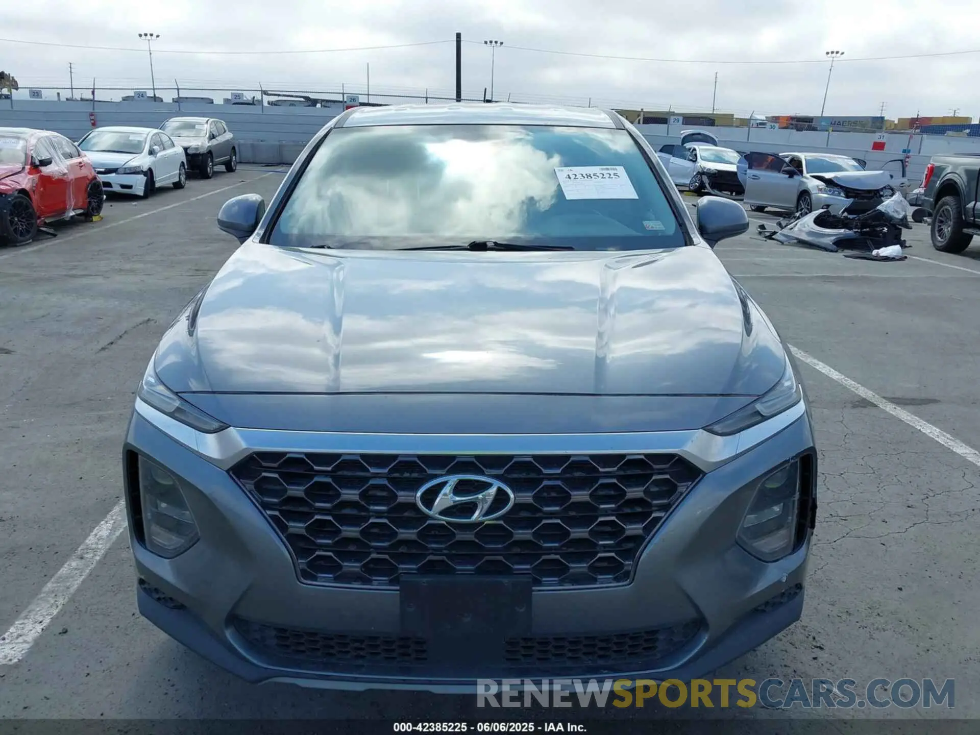 12 Photograph of a damaged car 5NMS2CAD1KH097198 HYUNDAI SANTA FE 2019