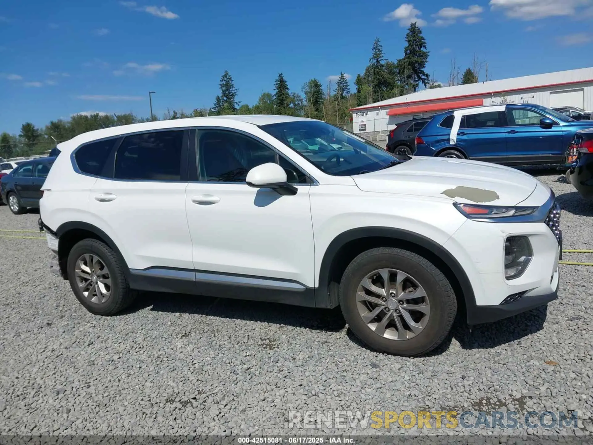 14 Photograph of a damaged car 5NMS2CAD1KH121306 HYUNDAI SANTA FE 2019