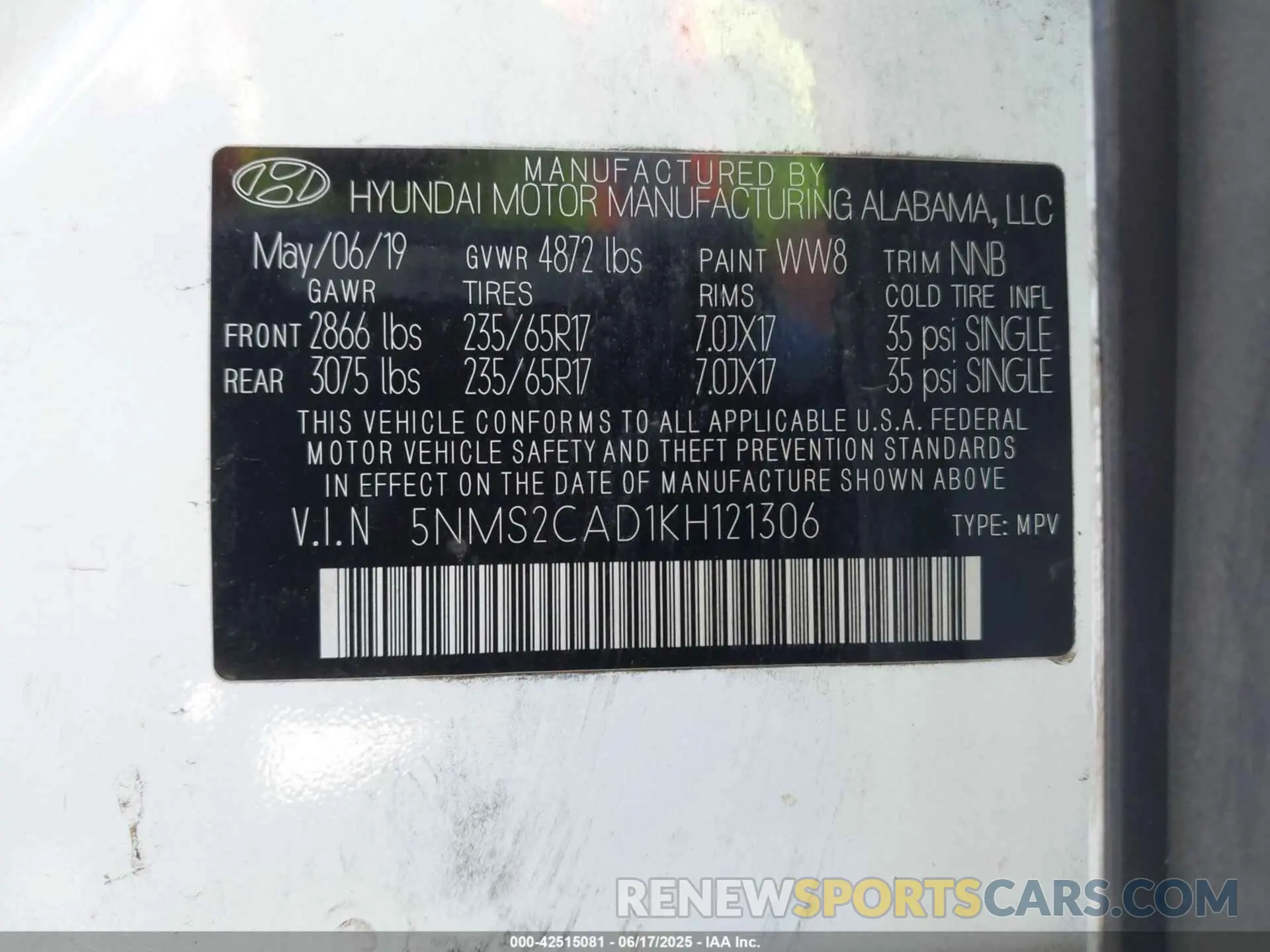 9 Photograph of a damaged car 5NMS2CAD1KH121306 HYUNDAI SANTA FE 2019