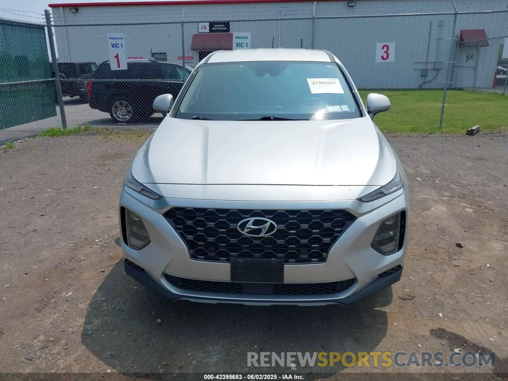 12 Photograph of a damaged car 5NMS2CAD2KH058961 HYUNDAI SANTA FE 2019