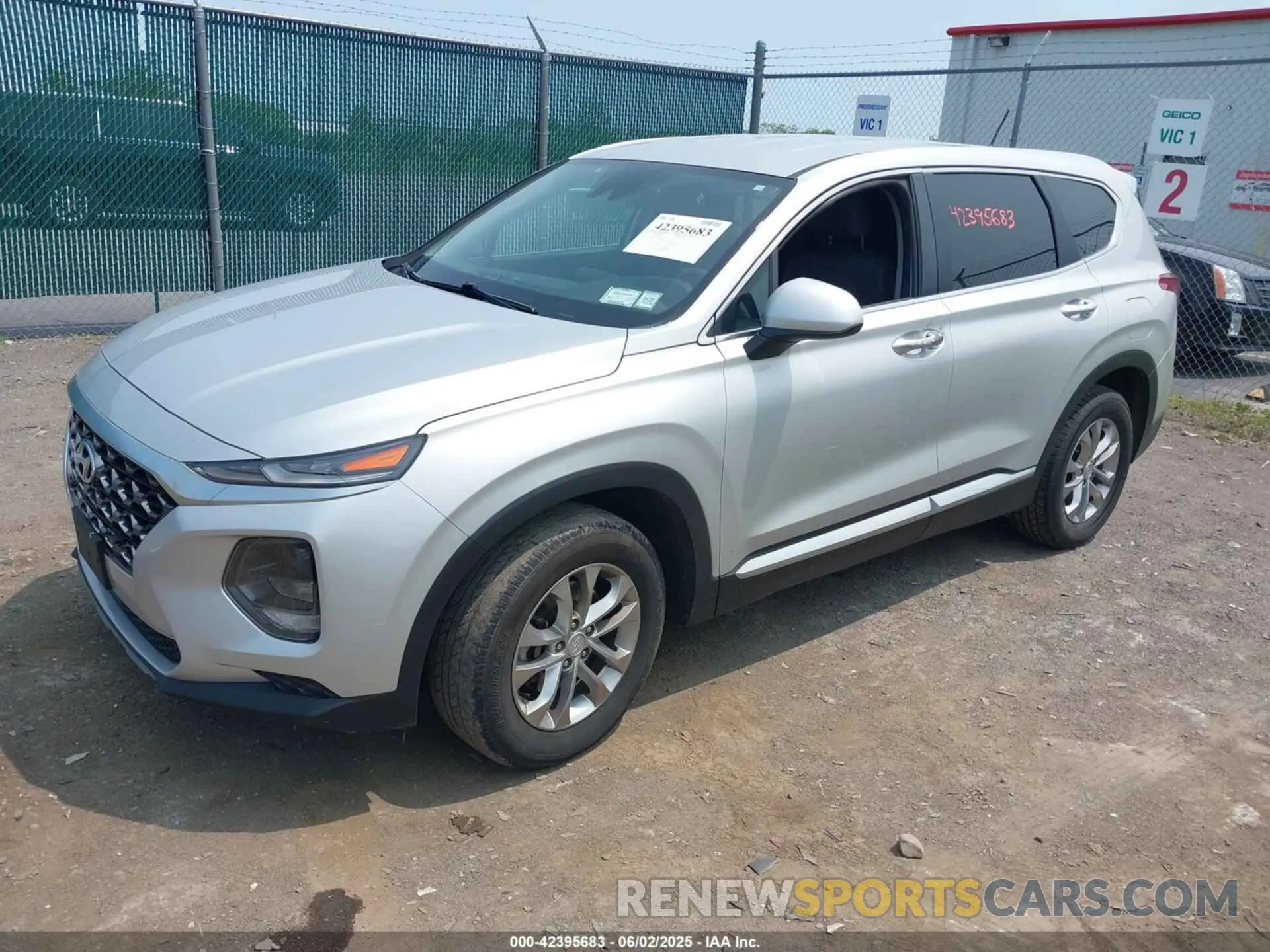 2 Photograph of a damaged car 5NMS2CAD2KH058961 HYUNDAI SANTA FE 2019