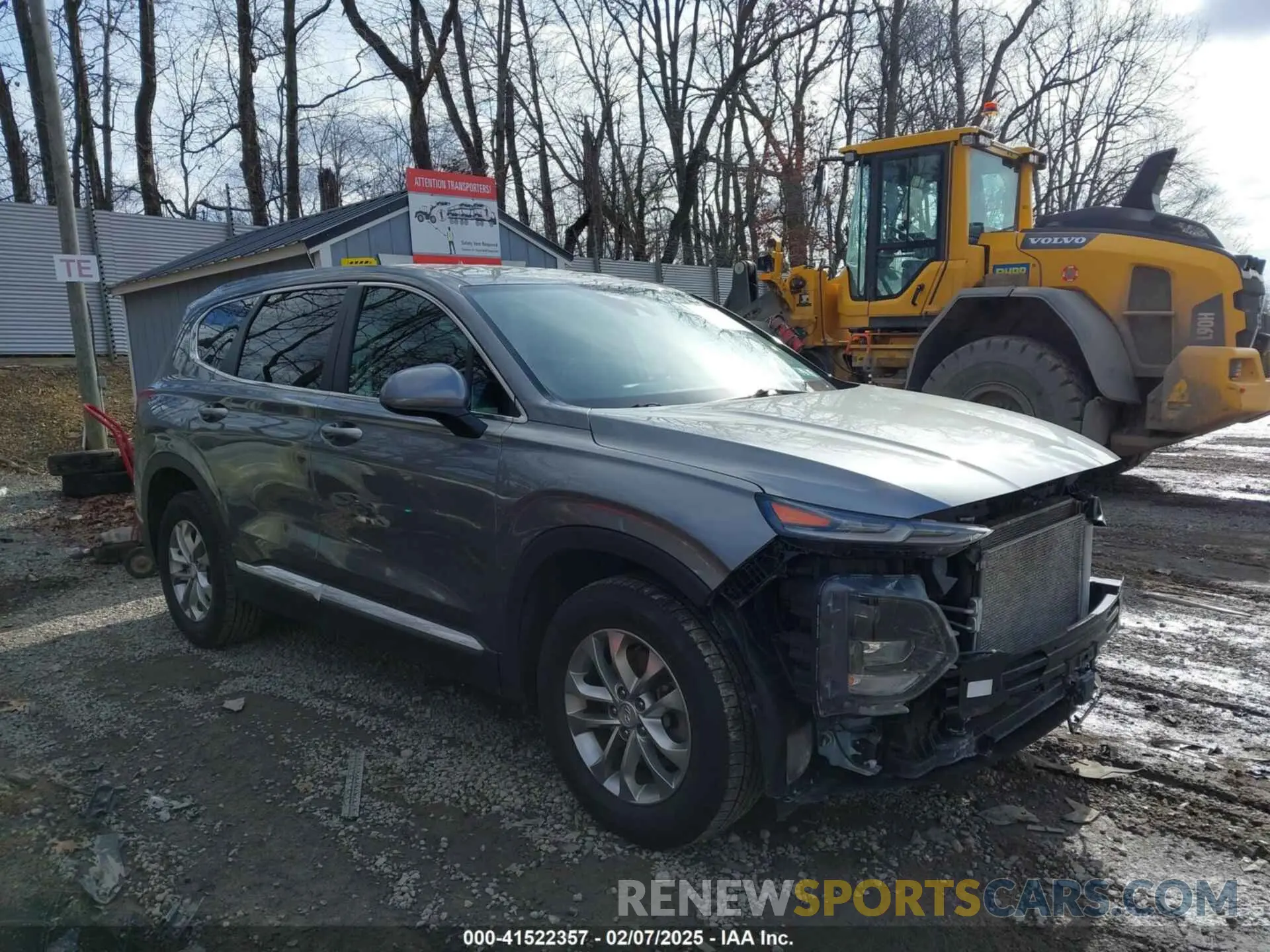 1 Photograph of a damaged car 5NMS2CAD2KH084511 HYUNDAI SANTA FE 2019