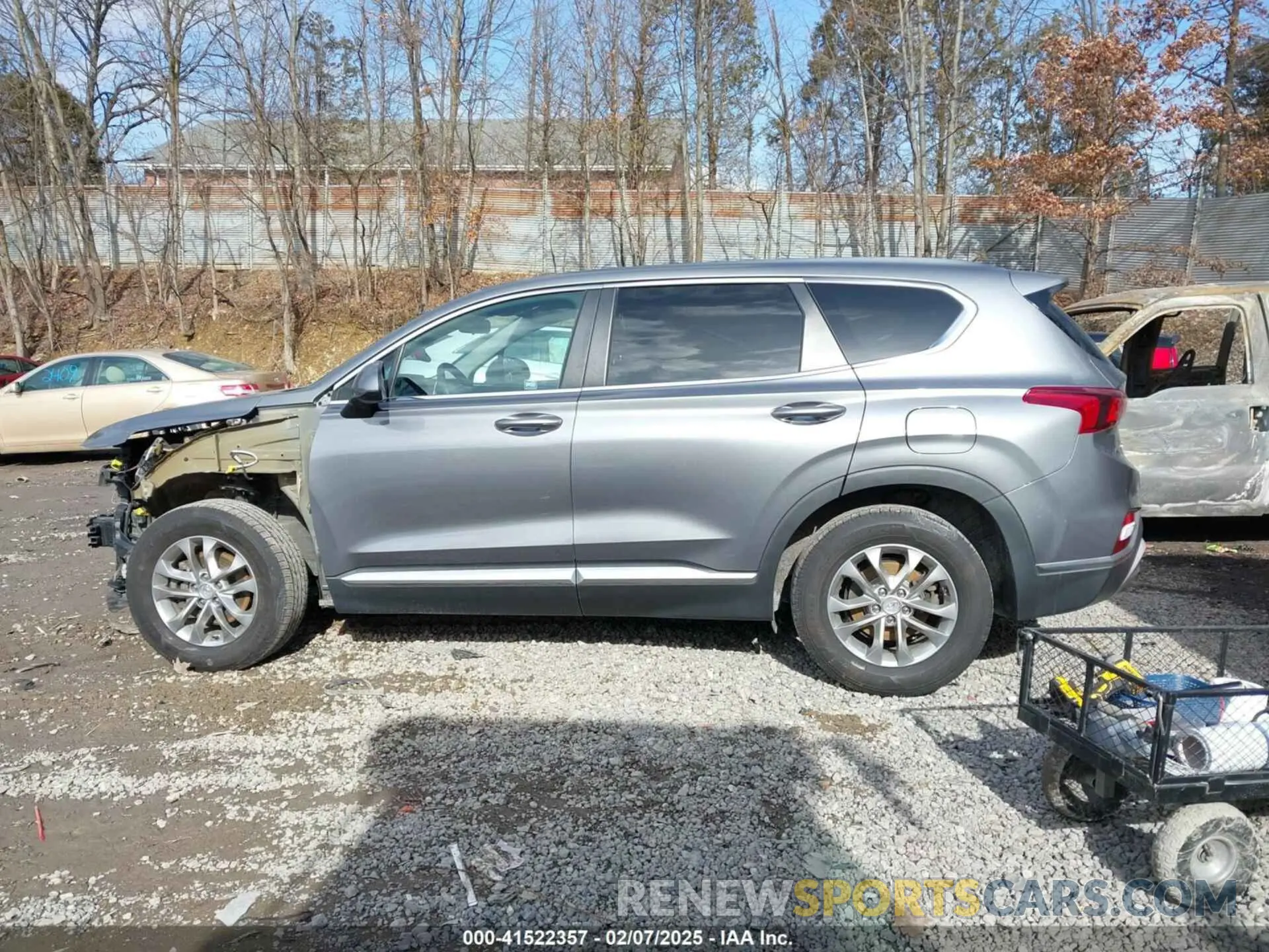 15 Photograph of a damaged car 5NMS2CAD2KH084511 HYUNDAI SANTA FE 2019