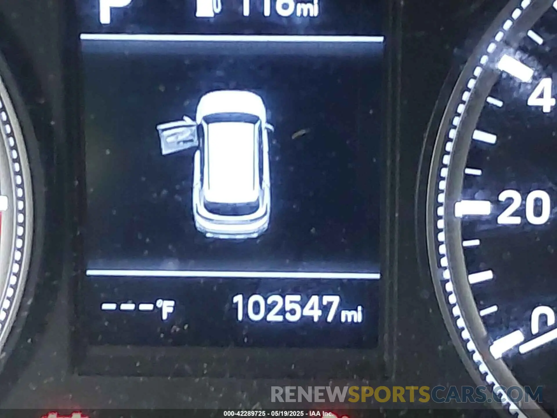 15 Photograph of a damaged car 5NMS2CAD3KH022518 HYUNDAI SANTA FE 2019