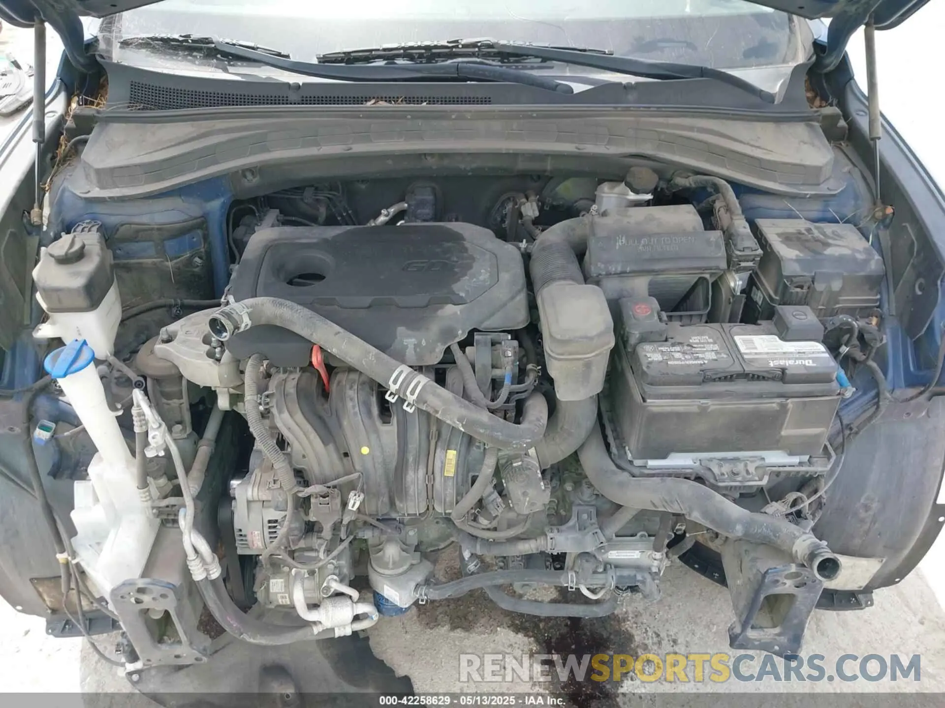 10 Photograph of a damaged car 5NMS2CAD3KH029811 HYUNDAI SANTA FE 2019