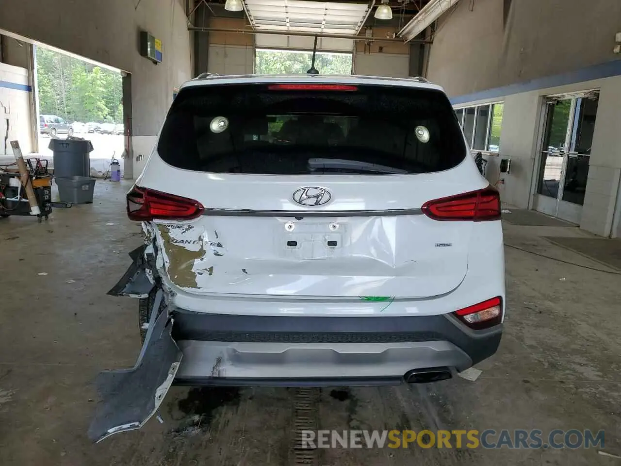 6 Photograph of a damaged car 5NMS2CAD4KH115371 HYUNDAI SANTA FE 2019