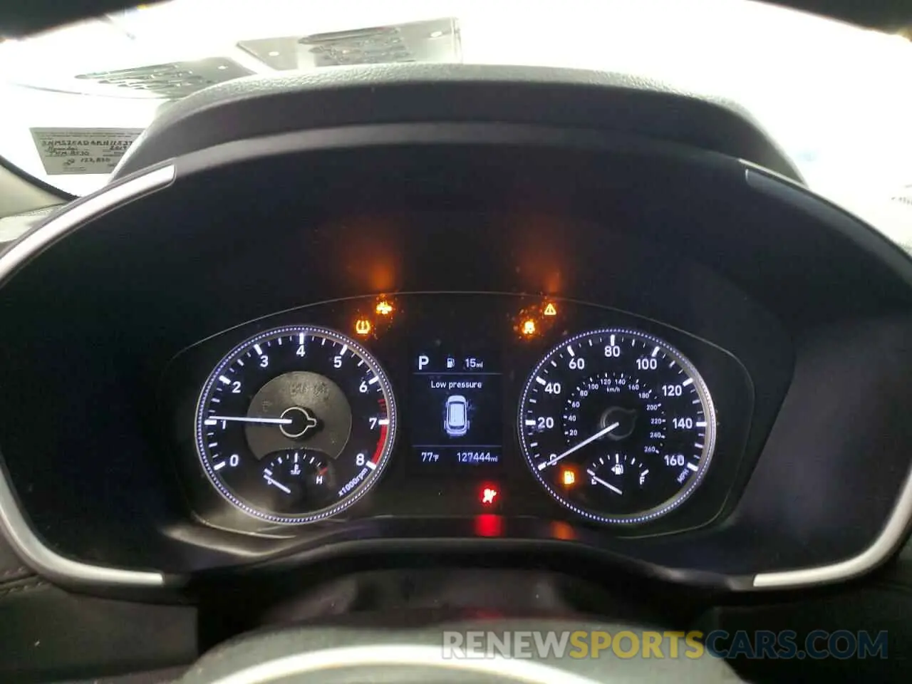 9 Photograph of a damaged car 5NMS2CAD4KH115371 HYUNDAI SANTA FE 2019