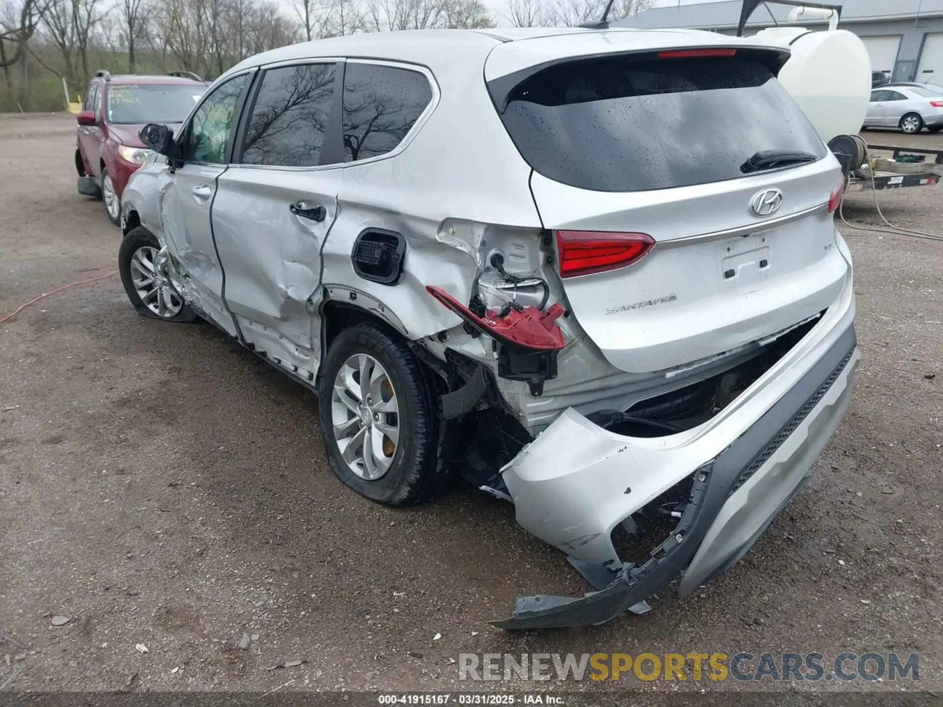 3 Photograph of a damaged car 5NMS2CAD5KH089864 HYUNDAI SANTA FE 2019