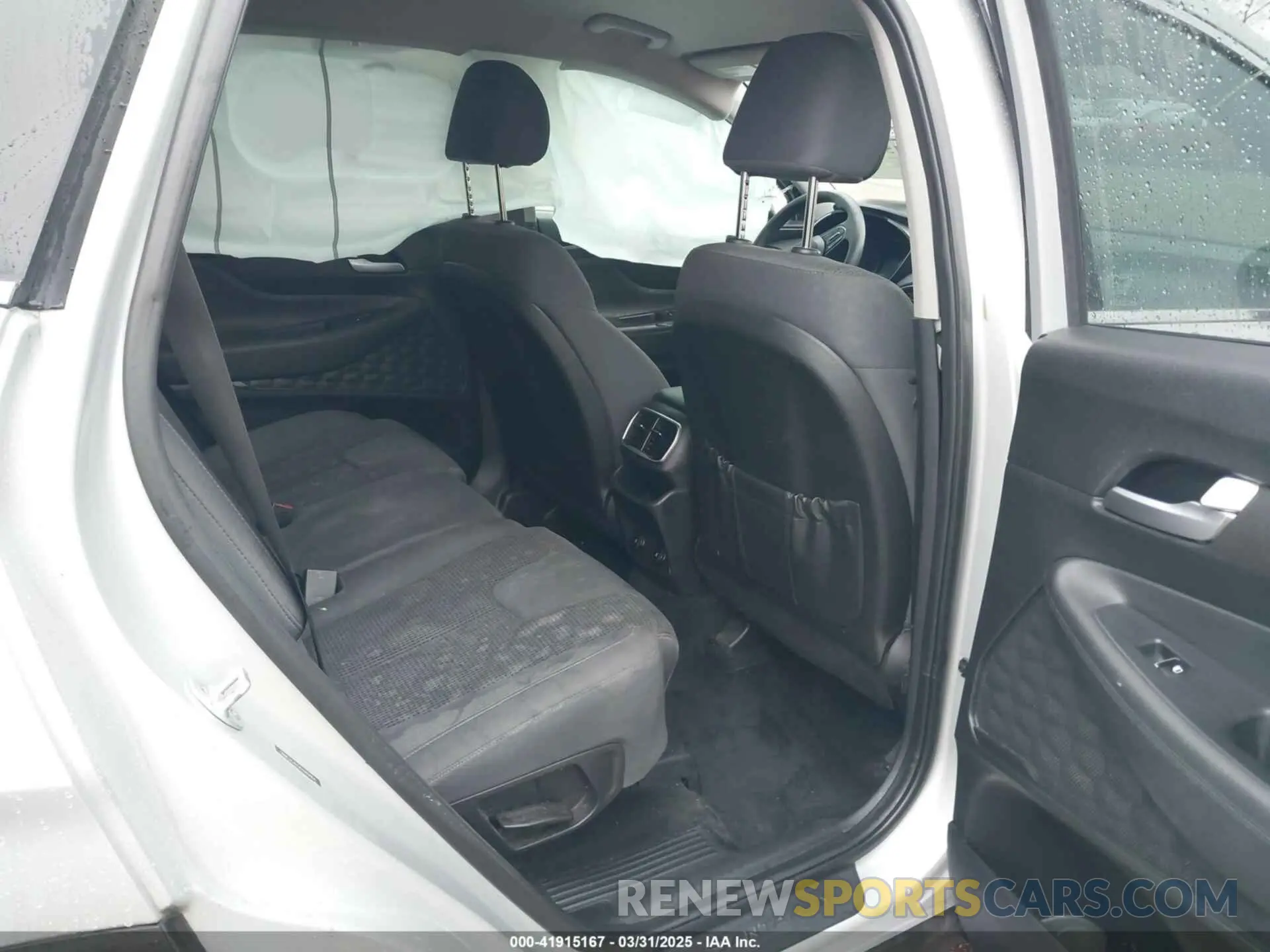 8 Photograph of a damaged car 5NMS2CAD5KH089864 HYUNDAI SANTA FE 2019