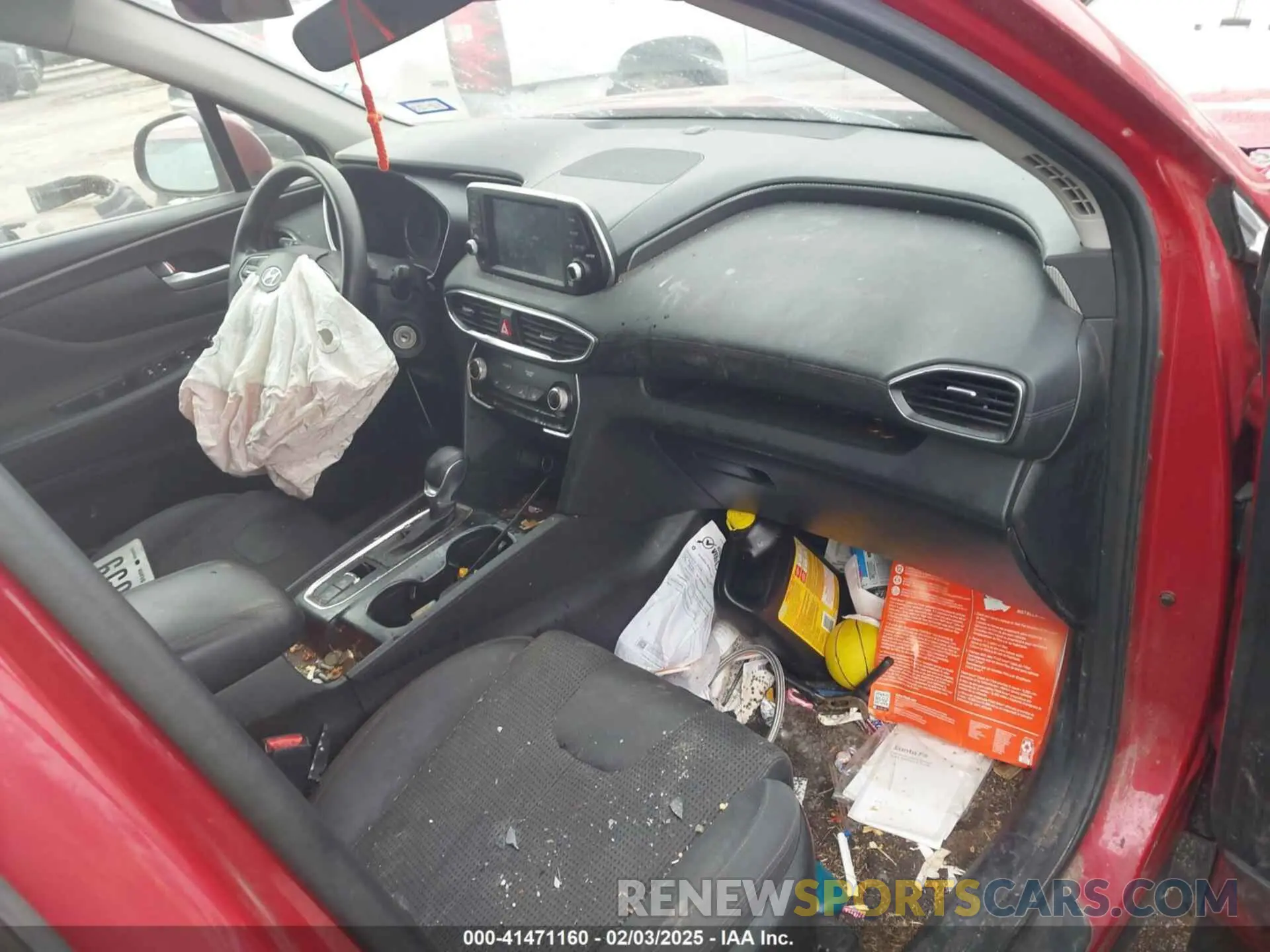 5 Photograph of a damaged car 5NMS2CAD5KH091985 HYUNDAI SANTA FE 2019