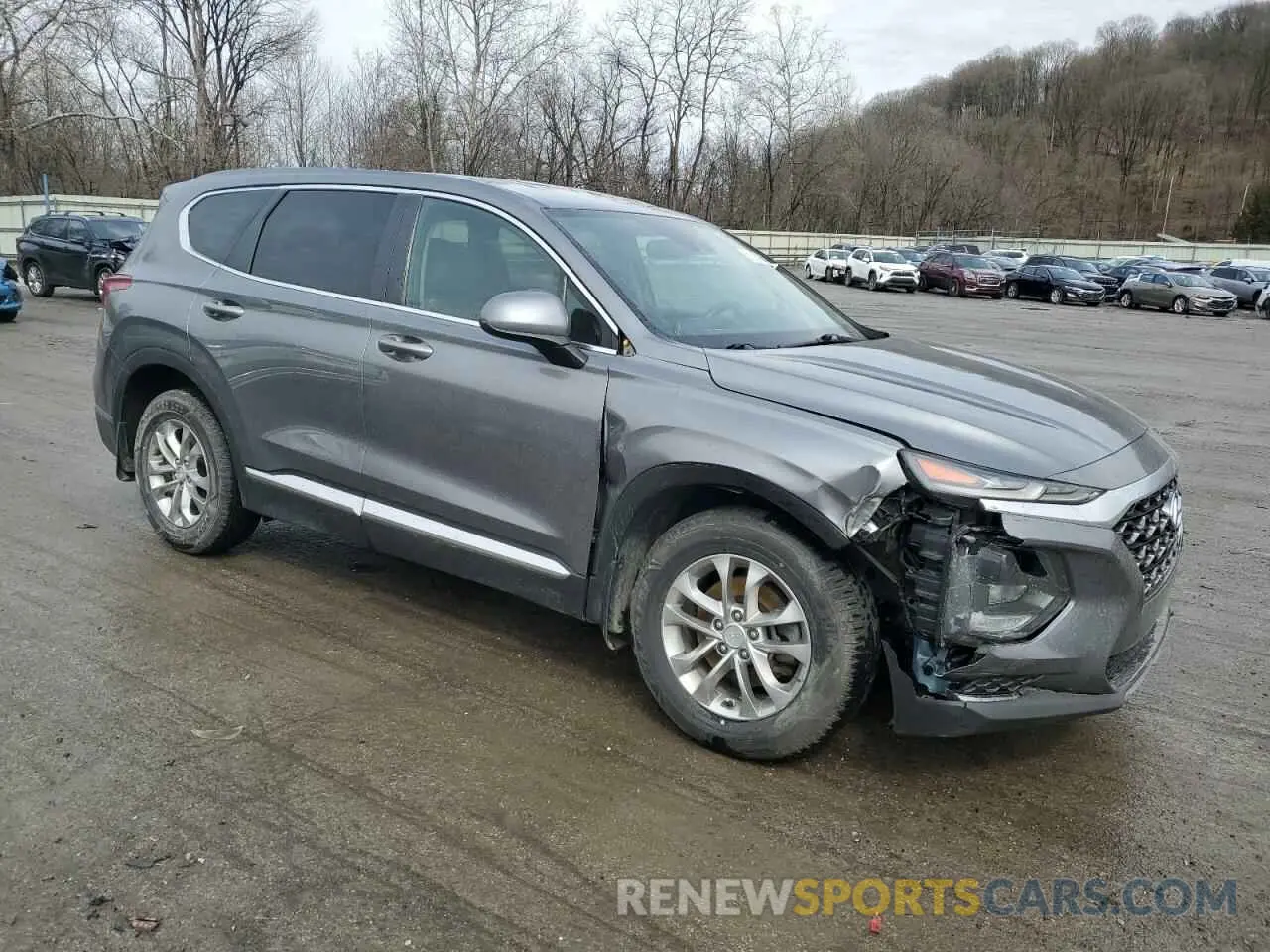 4 Photograph of a damaged car 5NMS2CAD5KH093963 HYUNDAI SANTA FE 2019