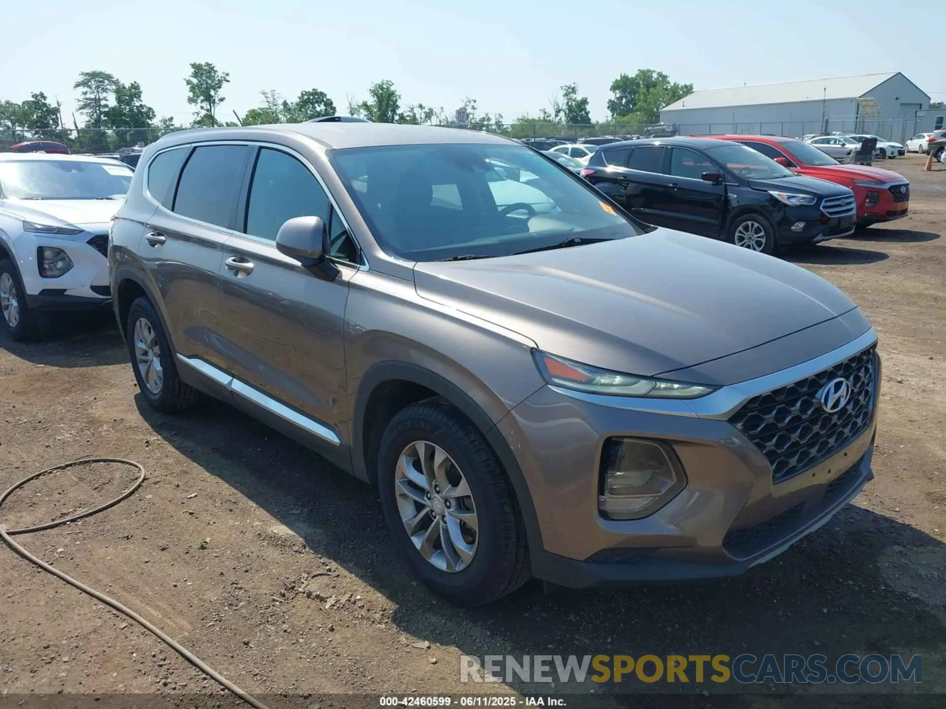 1 Photograph of a damaged car 5NMS2CAD6KH029852 HYUNDAI SANTA FE 2019