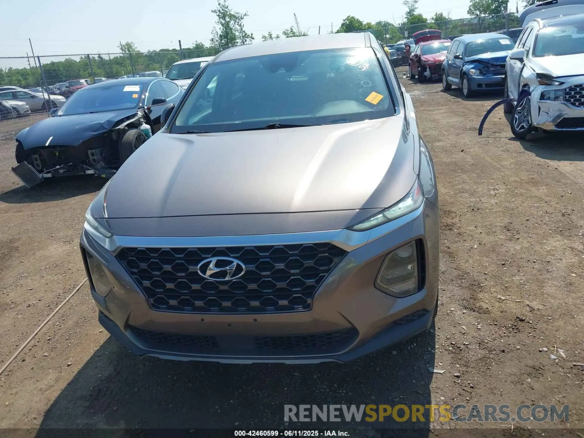 12 Photograph of a damaged car 5NMS2CAD6KH029852 HYUNDAI SANTA FE 2019
