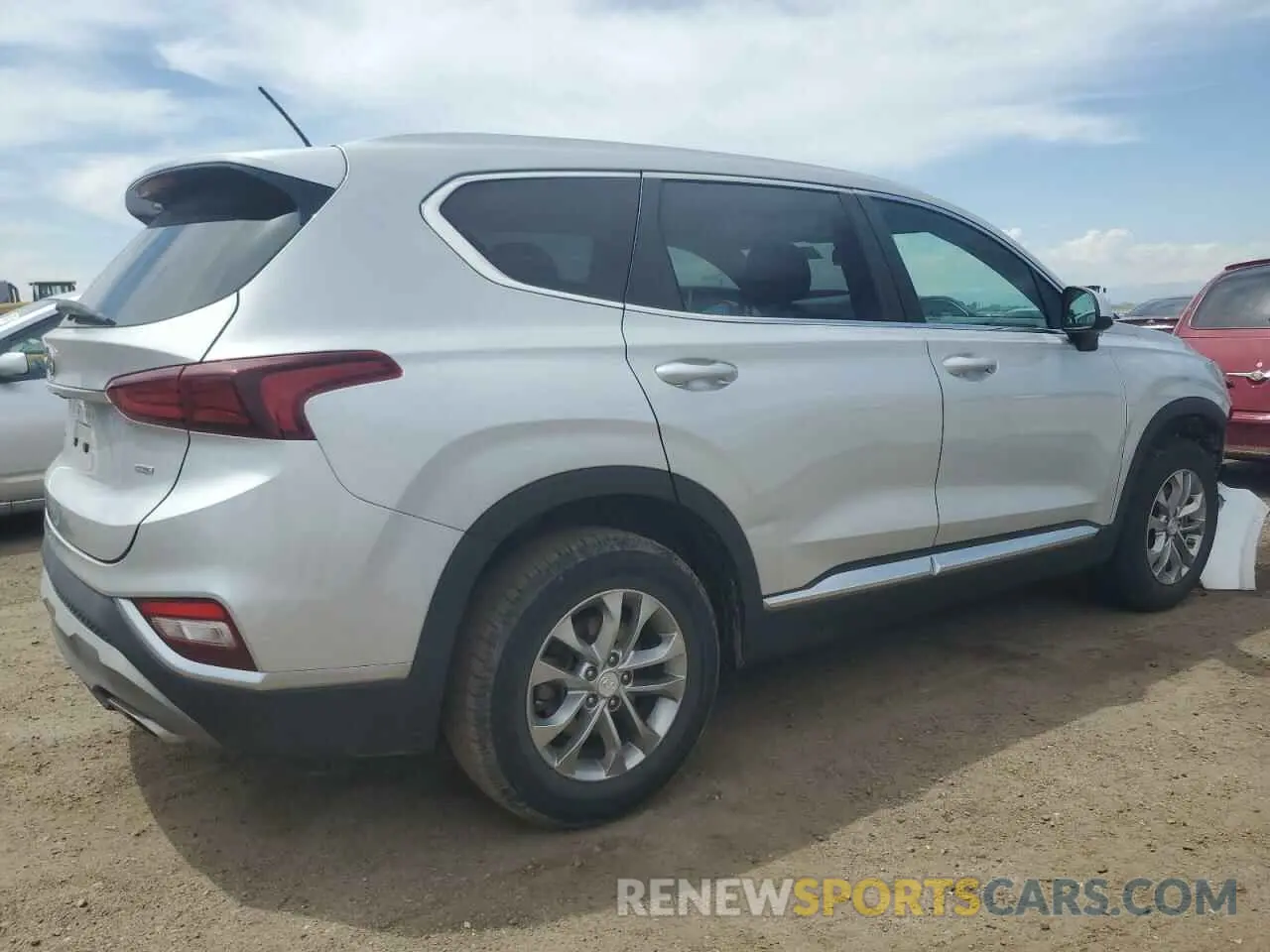 3 Photograph of a damaged car 5NMS2CAD6KH108020 HYUNDAI SANTA FE 2019