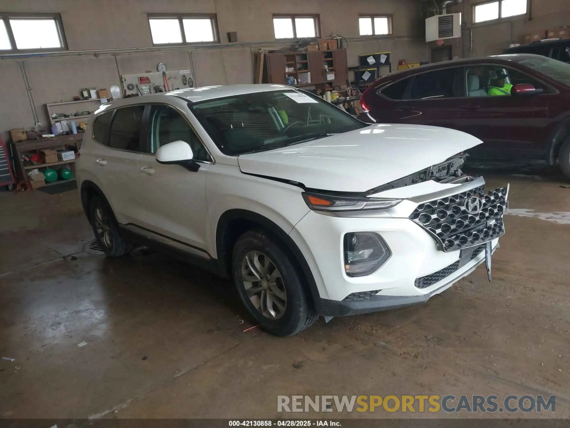 1 Photograph of a damaged car 5NMS2CAD6KH135413 HYUNDAI SANTA FE 2019