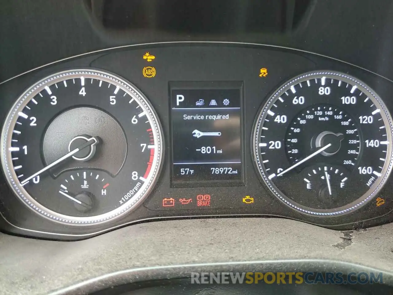 9 Photograph of a damaged car 5NMS2CAD7KH097514 HYUNDAI SANTA FE 2019