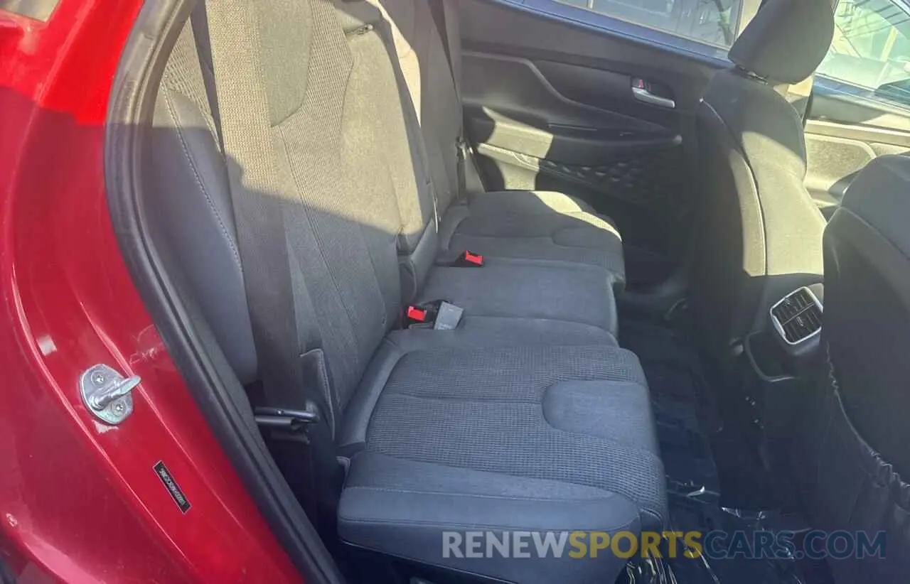 6 Photograph of a damaged car 5NMS2CAD8KH008811 HYUNDAI SANTA FE 2019