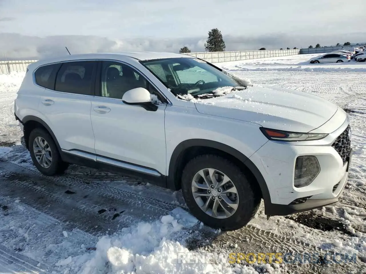 4 Photograph of a damaged car 5NMS2CAD8KH083878 HYUNDAI SANTA FE 2019