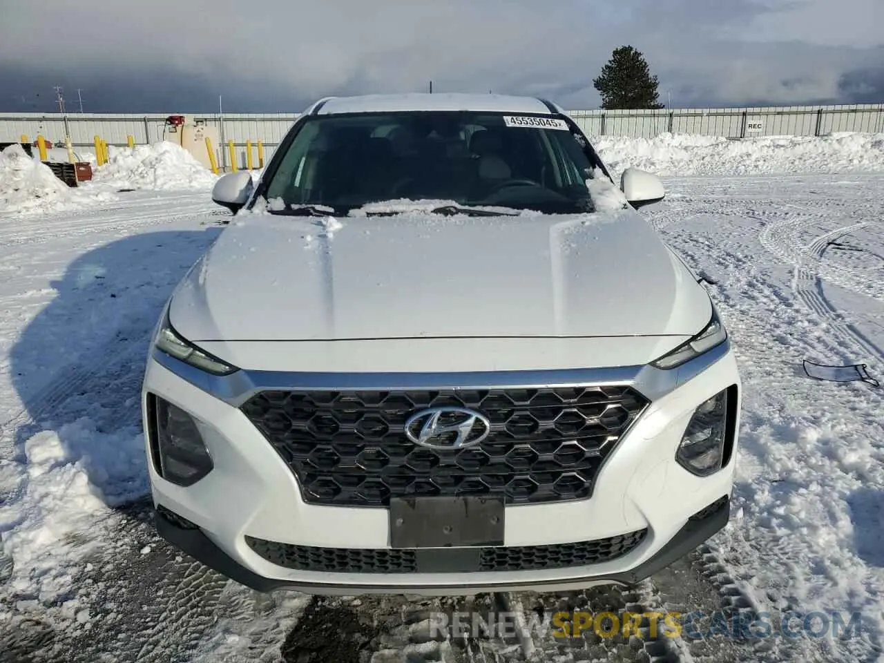 5 Photograph of a damaged car 5NMS2CAD8KH083878 HYUNDAI SANTA FE 2019