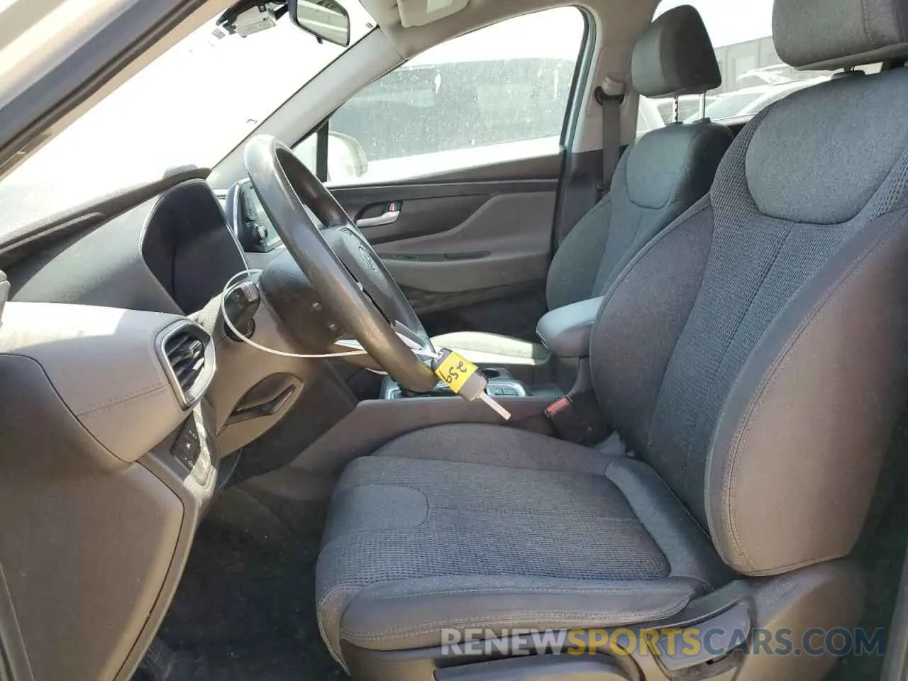 7 Photograph of a damaged car 5NMS2CAD8KH102705 HYUNDAI SANTA FE 2019