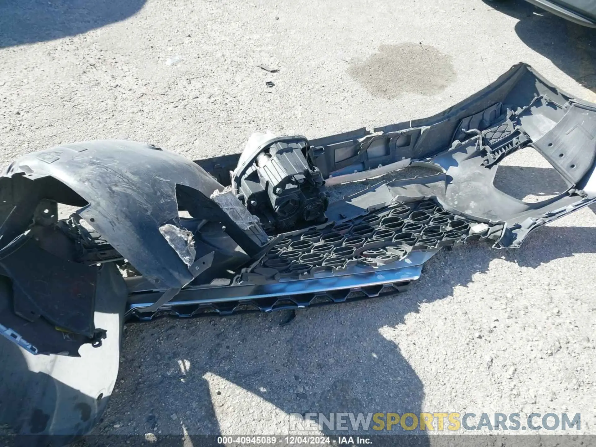 12 Photograph of a damaged car 5NMS2CAD8KH109122 HYUNDAI SANTA FE 2019