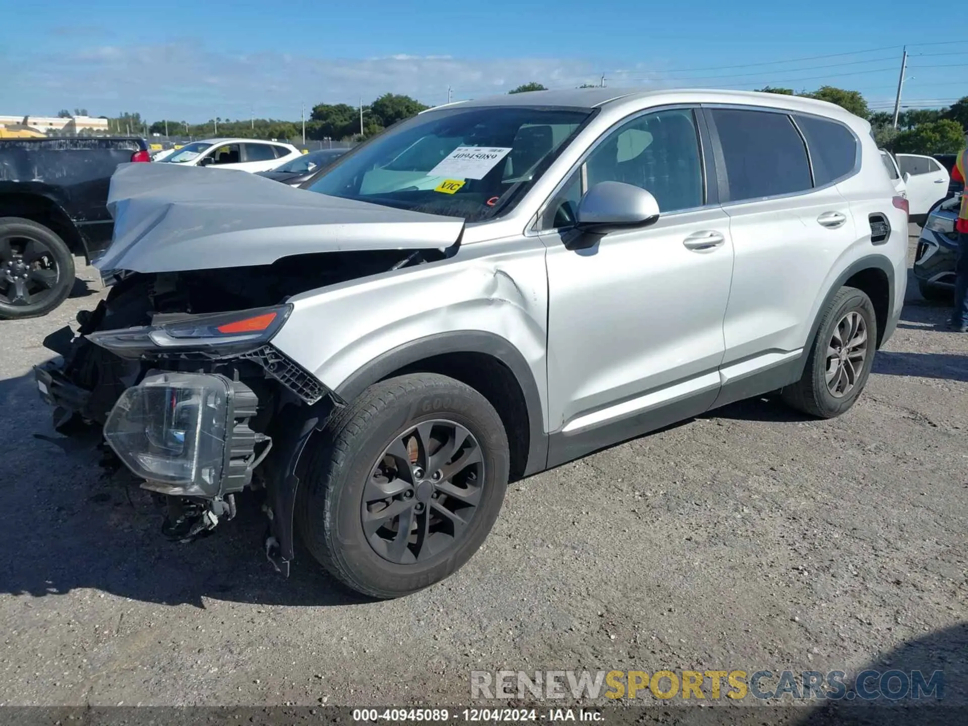 2 Photograph of a damaged car 5NMS2CAD8KH109122 HYUNDAI SANTA FE 2019