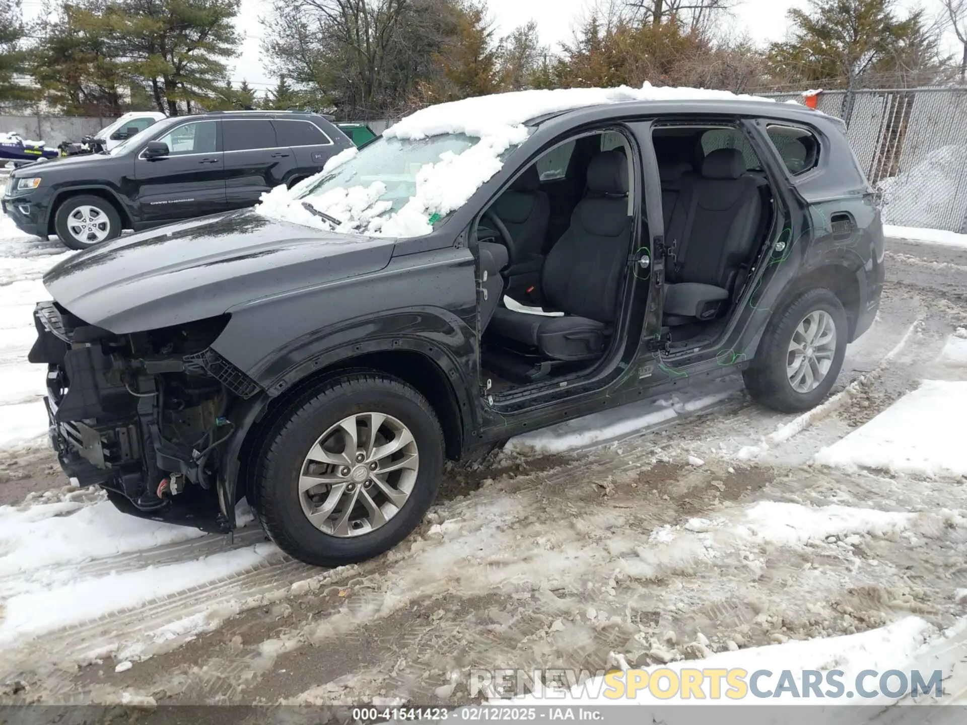 2 Photograph of a damaged car 5NMS2CAD9KH003200 HYUNDAI SANTA FE 2019